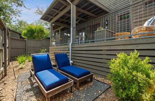 Spicewood House | Relaxing Lake Escape - 1BR, Pickleball & BBQ