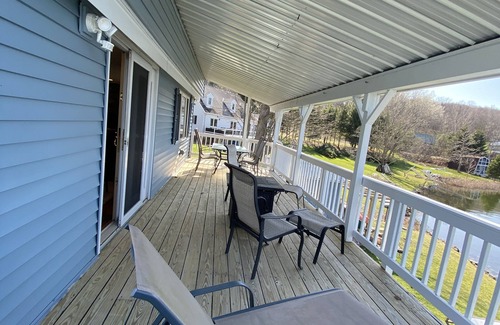 Erieville House | Relaxing Lake House - Enjoy the Sun and Fun!