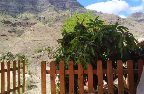 San Bartolome de Tirajana Cabin | Relaxing mountain retreat for couples and families with everything you need!