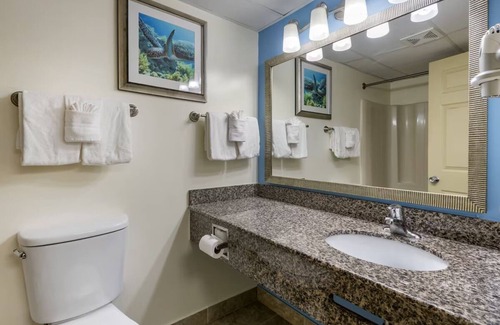 Seabreeze Park Hotel | Relaxing Oceanview Oasis | Close to Main Street Pier & Coastal Dining