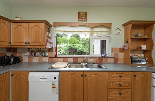 Dungarvan House | Relaxing peaceful bungalow 10 miles from Dungarvan