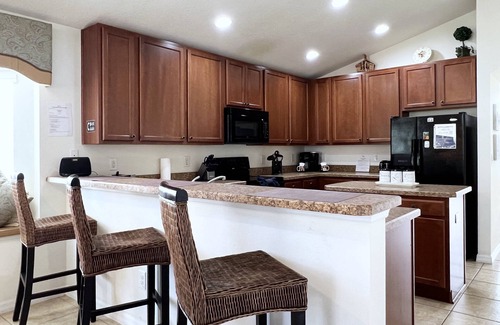 Veranda Palms House | Relaxing Pool Hm with Game Room 4Bed 3Bath