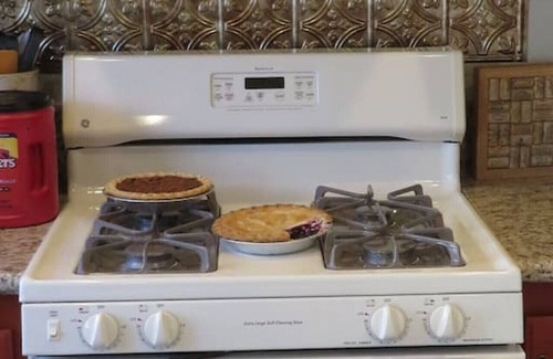 North Las Vegas House | Relaxing Rancho & Peaceful Pool 6 beds Kids Welcome NO PETS