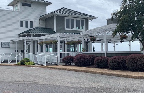 Kingsmill Condo | RELAXING RETREAT ALONG THE BANK OF THE JAMES RIVER!