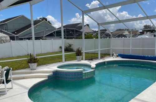 Chatham Park House | Relaxing retreat with a lanai, pool, pool spa, washer/dryer, & central AC