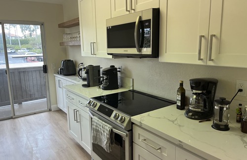 Monarch Beach Apartment | Relaxing Ritz Pointe Retreat