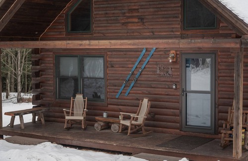 Jay Cabin | Relaxing River Access Cabin