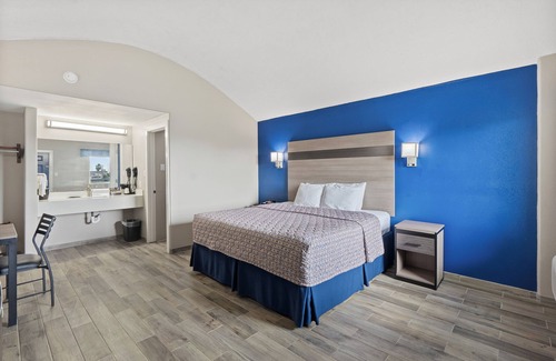Rockport Hotel | Relaxing Rockport beach getaway, pool and fun