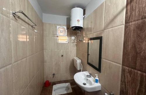 Patna Apartment | Relaxing & Spacious Homestay 3BHK, 102