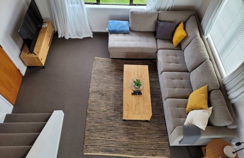 Snells Beach House | Relaxing Spot with Stunning Sea View!