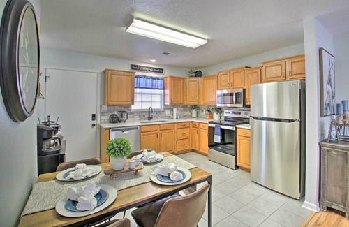Hot Springs Apartment | Relaxing Stay near Oaklawn Casino & Bathouse Row