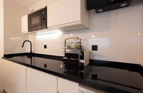 Capuchinos Apartment | Relaxing vacation home @ the heart of Málaga