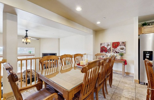 Bear Hollow Village House | Remarkable Bear Hollow townhome with private hot tub & mountain views