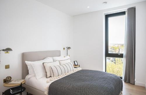 St. Pancras and Somers Town Apartment | Remarkable London Gem