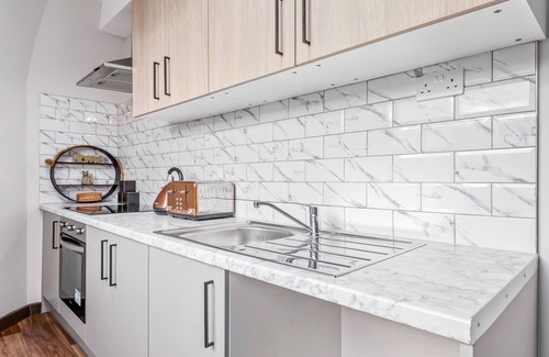 Penge Apartment | Remarkable Serviced Room Sydenham London Se26