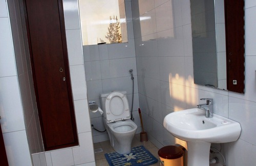 Kampala Hotel | REMMINGS HOTEL KAMPALA