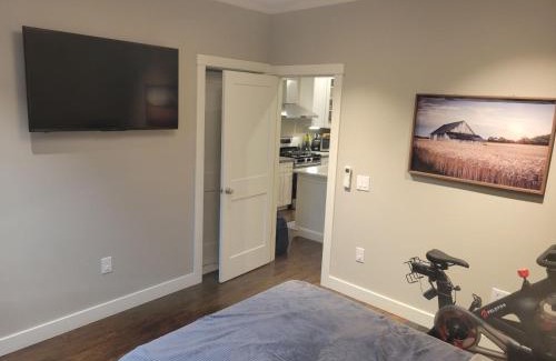 Fremont Apartment | Remodeled 2-Bedroom Unit in Fremont w/Luxe Bathrooms