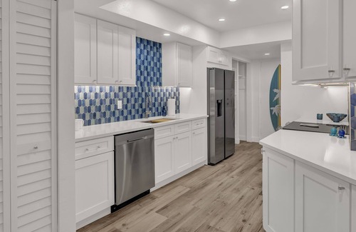 Indian River Shores Condo | Remodeled Beach Condo