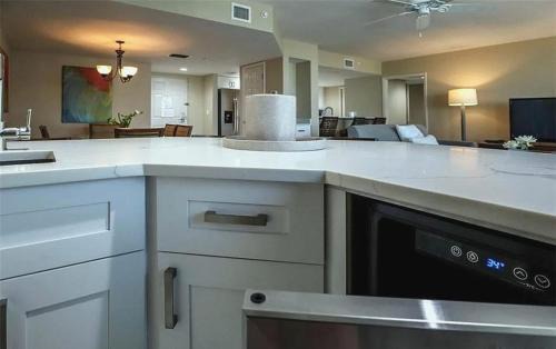 South Island Apartment | Remodeled Beachfront Condo with Gulf and Bay Views