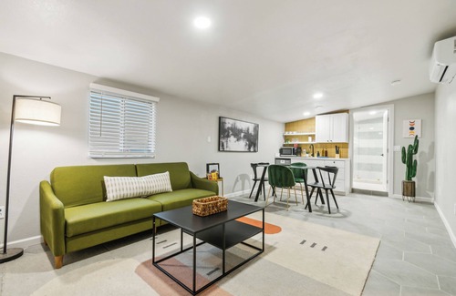 Camelback East Apartment | Remodeled Casita | Heart of Phoenix