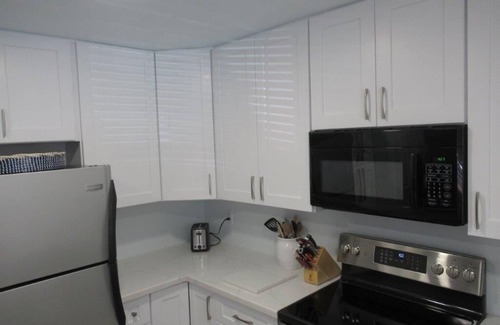 Paradise Valley Village Condo | REMODELED Condo - Sangria Skies - quiet Anasazi Village - close to golf, dining
