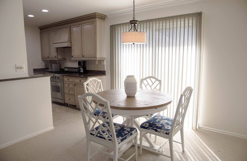 Harbor Springs Condo | Remodeled condo. Less than half a mile to downtown HS, the beach and boat docks!