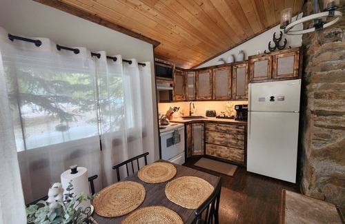 Lazy Acres Cabin | Remodeled Historic Cabin