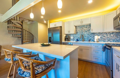 Kihei Condo | Remodeled! Koa Resort #5J 2-Bd 2-Ba, A/C, South Maui, Walk To 3 Beaches!