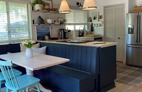 Locust Grove Cottage | Remodeled lake cottage with walking distance to the beach