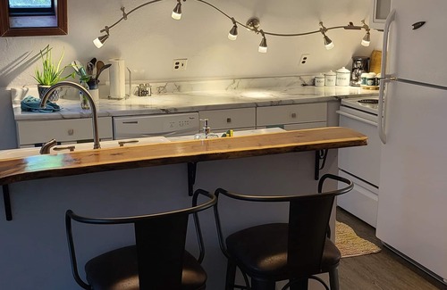 Gravois Mills House | Remodeled modern A frame