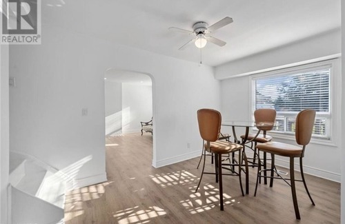 Lambeth House | Remodeled old house,super close to highway 401,shopping plaza