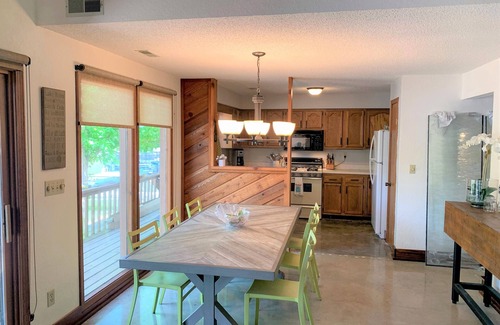 Gravois Mills House | Remodeled Ozarks Lakefront-Lilly pad, kayaks, Private dock slip & boat ramp.