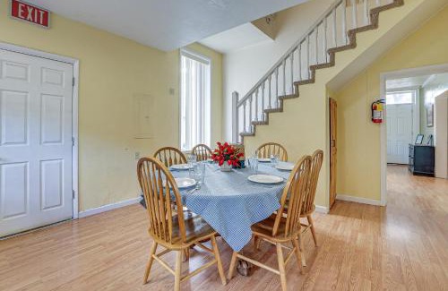 Hurricane House | Remodeled Pioneer Home in Hurricane with Patio!
