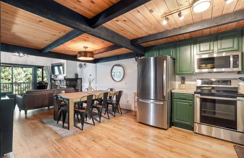 Tahoe Village House | Remodeled Townhouse-Sleeps 8-Foosball-Near Hiking, skiing- 2 King Beds