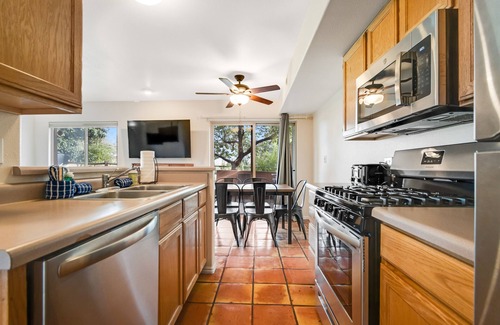 Moab South Valley House | Remodeled townhouse with pool, private hot tub & fireplaces - near National Park