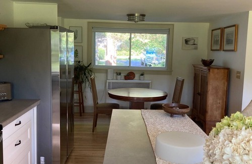 Sheffield Apartment | Remodeled Unit #1, 7 min to Great Barrington, 12 min to Ski Resorts & Trails