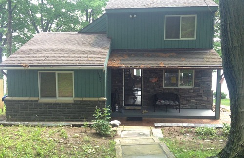Fair Haven Cottage | Remodeled Waterfront Cottage with Views of Little Sodus Bay and Lake Ontario