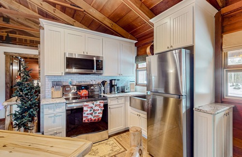 Rye Cabin | Remodeled wilderness retreat with game room, fireplaces, & deck