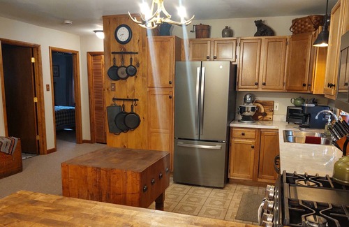 Lock Haven Cabin | Remote family cabin in the mountains near the Pine Creek Valley Rail Trail