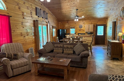 Logan Cabin | Remote Forest Edge Cabin offering comfort, seclusion near Hocking Hills