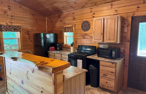Logan Cabin | Remote Forest Edge Cabin offering comfort, seclusion near Hocking Hills