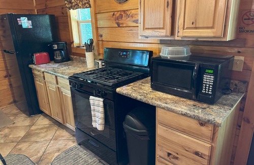 Logan Cabin | Remote Forest Edge Cabin offering comfort, seclusion near Hocking Hills