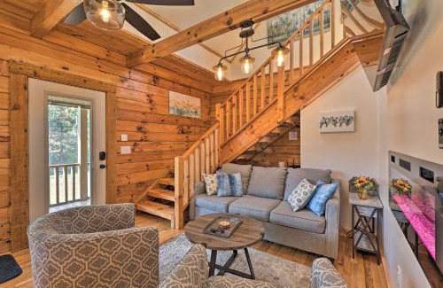Purlear House | Remote Mountain Escape with Hot Tub and 122 Acres!