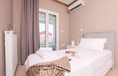 Perama Villa | Rena's Villa