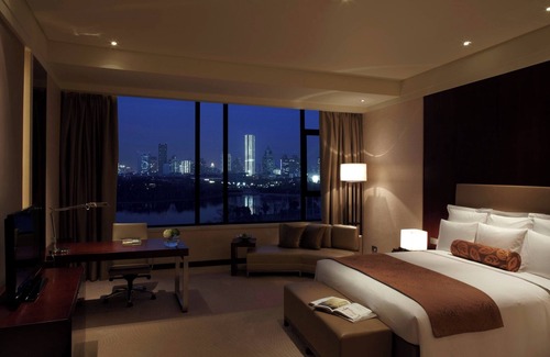 Hexi Hotel | Renaissance Tianjin Lakeview Hotel