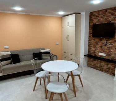 Avlabari House | RENATO