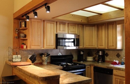 Ruidoso Cabin | Rendezvous Cabin, beautiful updated cabin, sleeps 8