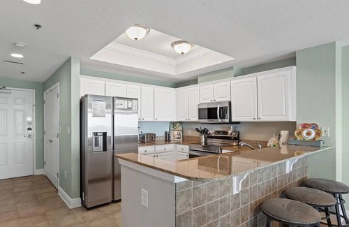 Gulf Shores Condo | Rendezvous Point, Snowbird Discount, Beachfront, Crystal Shores West 302