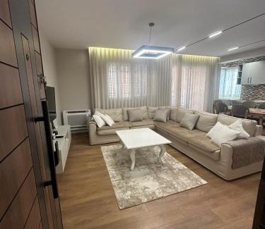 Blloku Apartment | Renev Apartments Tirana