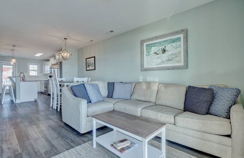 Sneads Ferry House | Renew! Oceanfront Home | Pool | Hot Tub | Elevator
